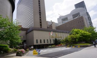 リーガロイヤルホテル大阪　日本呼吸器学会2018　駐車場